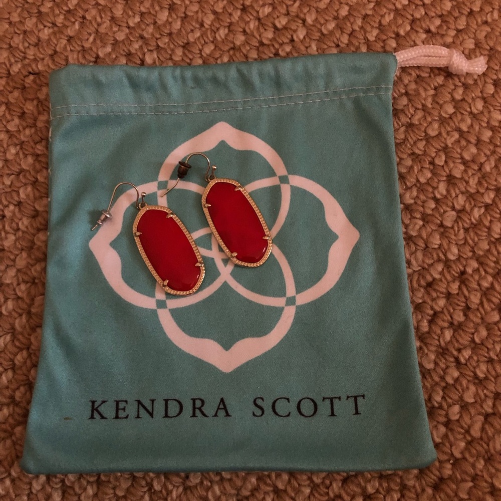 Kendra Scott Elle Gold Drop Earrings